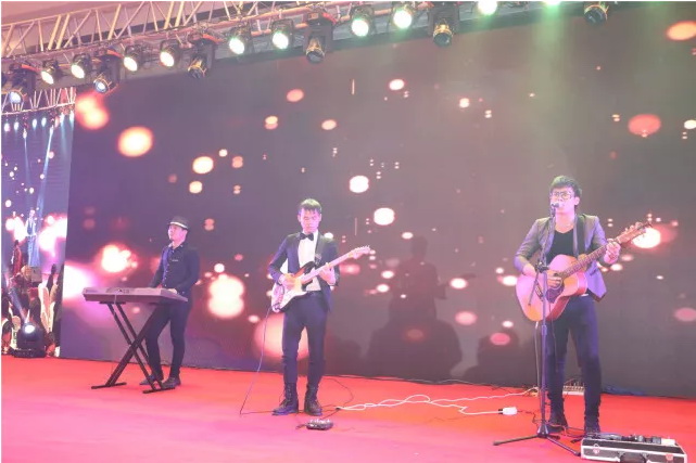 伟德BETVLCTOR1946始于英国(中国游)·官网