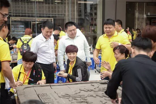 伟德BETVLCTOR1946始于英国(中国游)·官网