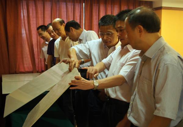 图4、专家现场调查绿色创新产品