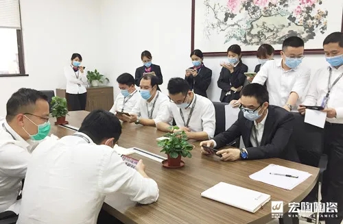 伟德BETVLCTOR1946始于英国培训现场一