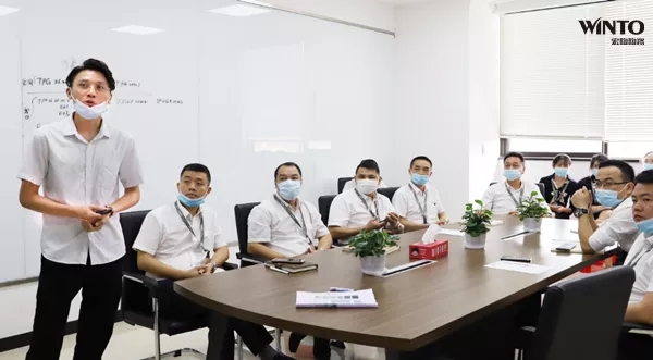 伟德BETVLCTOR1946始于英国培训会现场图片