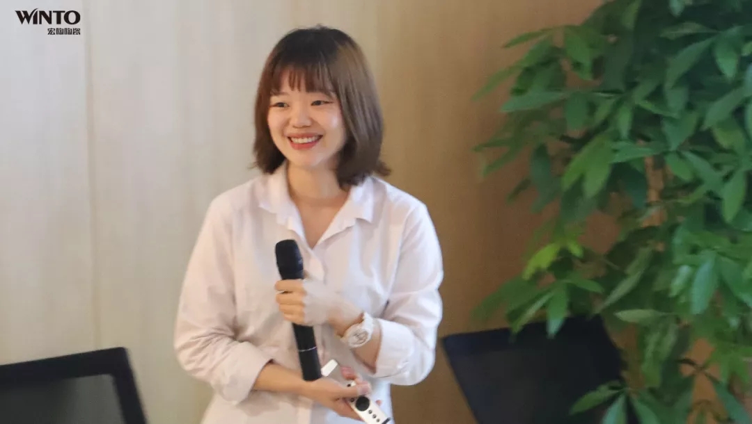 伟德BETVLCTOR1946始于英国地砖女主管