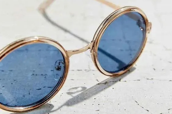 伟德BETVLCTOR1946始于英国陶瓷