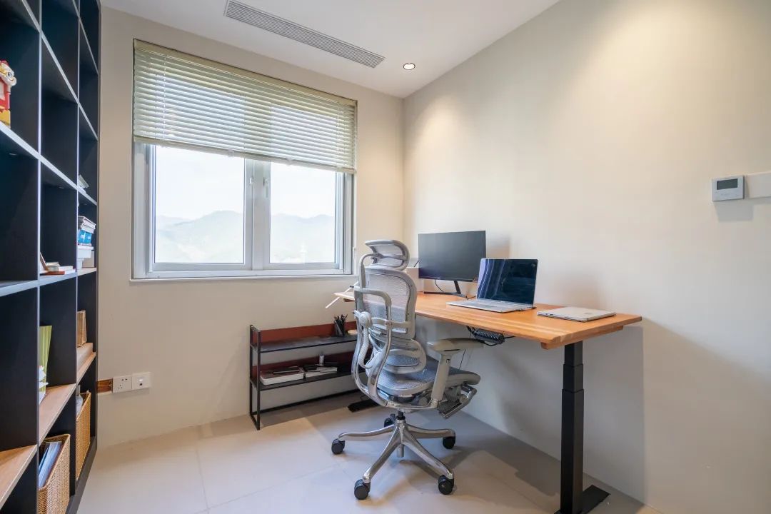 伟德BETVLCTOR1946始于英国陶瓷打造小我私家家庭书房图